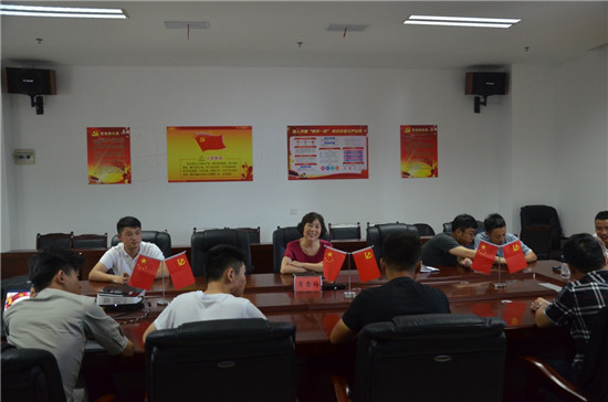 “傳承紅色基因、弘揚(yáng)八一精神”--城投集團(tuán)召開退伍軍人座談會